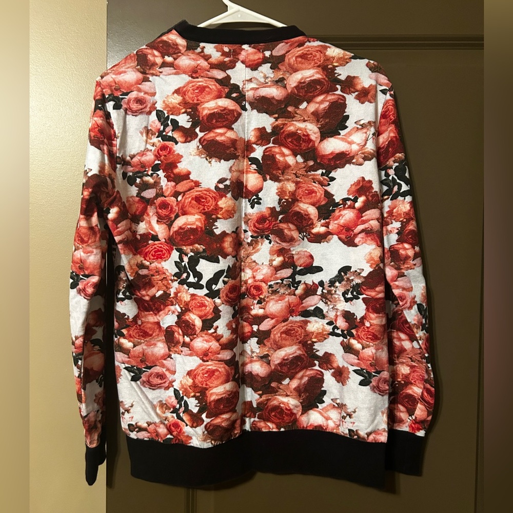 Charter Club Black and White Floral Top - Picture 3 of 3